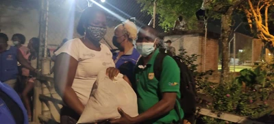 Mujeres del barrio Comuneros I fueron protagonistas del homenaje a la vida y rechazo a la violencia