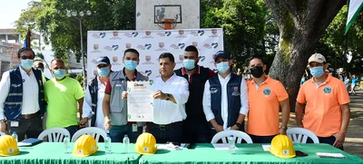 “El barrio Calima quedará como nuevo con la rehabilitación de sus vías”: alcalde Ospina