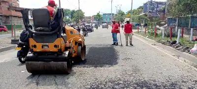 Con acciones inmediatas, grupo operativo de Infraestructura recupera la malla vial en Cali