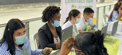 207 caleños se acercaron a la feria de empleabilidad del Sistema MIO