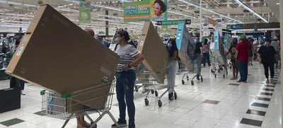 Cali cumplió con las expectativas del 1er Día sin IVA del 2022