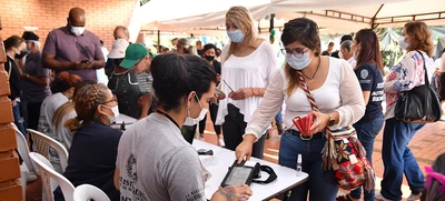 Los caleños madrugaron a votar masivamente