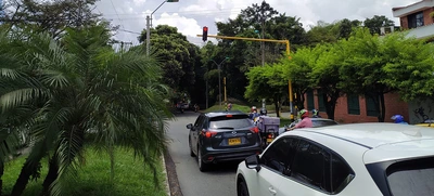 Faltan 17 intersecciones para que Movilidad culmine la entrega total de la red semafórica en Cali