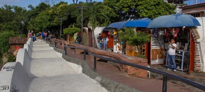 Este fin de semana la Loma de la Cruz celebra el día del artesano con feria, talleres y concierto