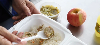 Estudiantes calificaron positivamente la alimentación del programa ‘Todas y Todos a Estudiar’, en Univalle