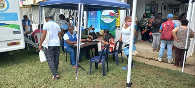 Feria de servicios en los comedores comunitarios ha atendido a más de mil personas