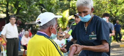 La solidaridad de los caleños llegó al hospital geriátrico y ancianato San Miguel