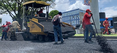 Rehabilitan corredor vial de la autopista Suroriental con las 'Obras de Corazón'