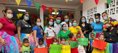 Cali Juega y la gran alegría de compartir con los niños en el barrio Ulpiano Lloreda