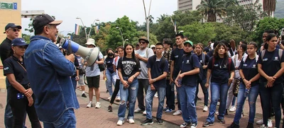 Alcalde adentra a beneficiarios de ‘Todas y Todos a Estudiar’ en la historia de Cali