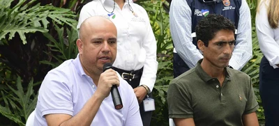Contratista de ‘Obras de Corazón’ se comprometió a renovar la malla vial de Cali