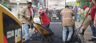 A don Jesús ya no se le empolvará la tienda con la renovación de vías en Marroquín