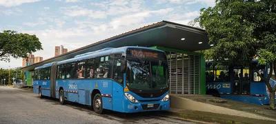MIO busca operadores de buses