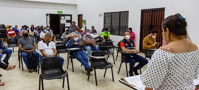 Habitantes de cuatro comunas conocieron detalles de los nuevos separadores viales de Cali