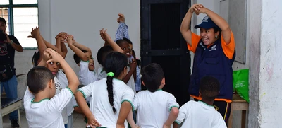 650 beneficiarios de los comedores comunitarios adelantan formación artística