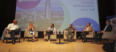 Conectividad, infraestructura y transformación de prácticas pedagógicas: conclusiones del foro Cali, ciudad inteligente en el marco del sistema educativo