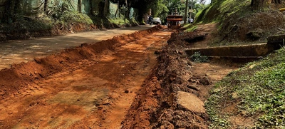 Las ‘Obras de Corazón’ intervienen Altos de Santa Elena con el grupo operativo