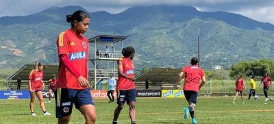 Colombia espera conservar su invicto en Cali ante Bolivia