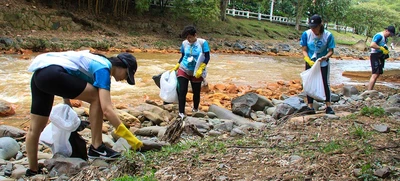 Al río Cali llegó ‘Plogging 3R’, iniciativa ambiental para recuperar su cauce