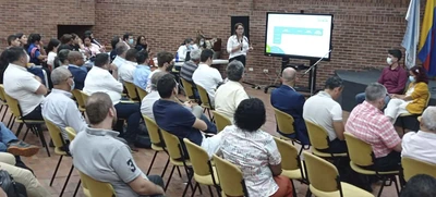Programa Todas y Todos a Estudiar entregó avances a rectores de instituciones educativas