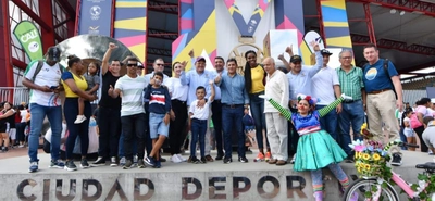 Cali recibió la placa conmemorativa del ‘Kilómetro Cero del Deporte Mundial’