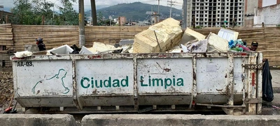 Con instalación de contenedores en El Calvario, se busca mitigar el arrojo clandestino de residuos 