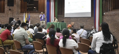 Diálogo abierto para mejorar las condiciones de la población con discapacidad