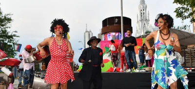 ¡Una explosión de alegría y creatividad! así se celebró el primer año de IPC al Bulevar
