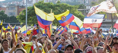 En el Parque de las Banderas también se vivió la trasmisión del mando presidencial