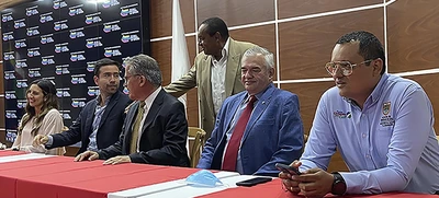 Comité organizador del Mundial de Atletismo Sub 20, condecoró a funcionarios y voluntarios del certamen