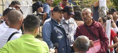 En el V Gobierno al Barrio, alcalde Ospina dialogó con la gente de la Comuna 20