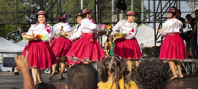 Cali exalta el rol de la mujer indígena y promueve el fortalecimiento de los saberes ancestrales