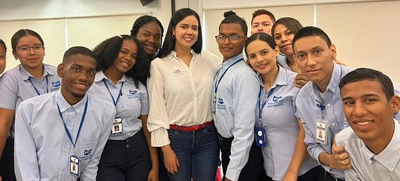 Comienzan su práctica empresarial 250 jóvenes de Todas y Todos a Estudiar