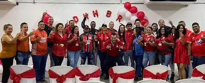 Barristas del América promueven mensajes de convivencia y reconciliación que le apuestan a la vida