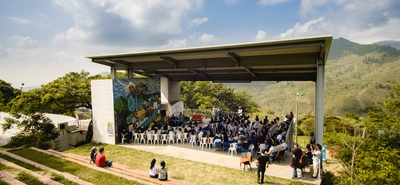 Nominada al premio Daniel Samper Ortega, la Biblioteca Pública de la Comuna 1