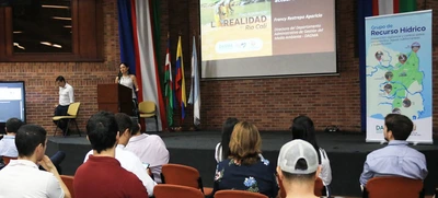 Una comunidad informada y participativa: compromiso del foro La Realidad del Río Cali