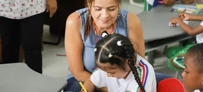 Directora Nacional de Educación Inicial visitó planteles oficiales de Cali