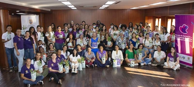 Cien mujeres se capacitan para fortalecer su liderazgo político