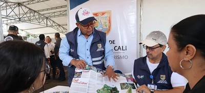 Recorridos turísticos fueron ofertados en Gobierno al Barrio