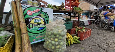 El mercado campesino de la cuenca Río Cali celebra su tercer aniversario.