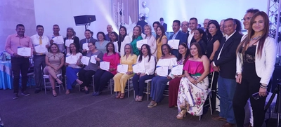 Felicitaciones a los mejores empleados de la Administración Distrital