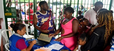 Comunidad de Aldovea y Cauquita recibió atención en feria de servicios
