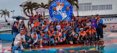 El patinaje urbano, deporte que crece en Cali y une e integra las familias