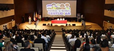 Todas y Todos a Estudiar concretó el anhelo de otros 184 jóvenes caleños