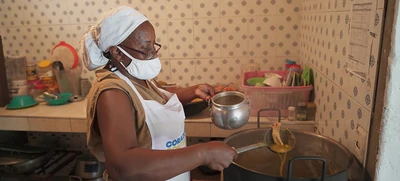 Segundas oportunidades brinda el comedor comunitario ‘Ayudando Familias 2’
