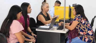 Con Feria de Servicios y entrega de reconocimientos, Cali celebró Día Internacional del Migrante