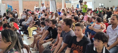 En el barrio La Independencia, con mucha devoción recibieron la Novena de Navidad
