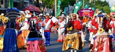 Francia Márquez no se perdió el desfile del Cali Viejo