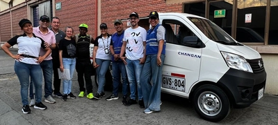Avanza entrega de vehículos en proceso de reconversión sociolaboral a la población de carretilleros