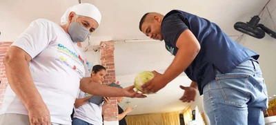 Arranca la operación de los 762 comedores comunitarios en Cali
